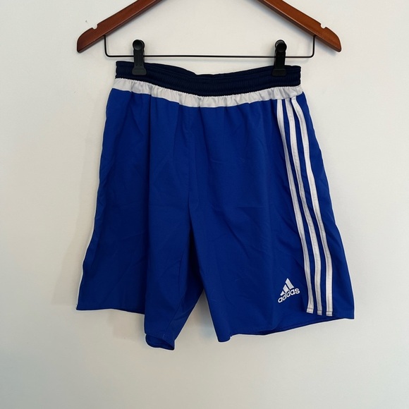 Adidas kid’s Blue Athletic Shorts size medium - Picture 2 of 5